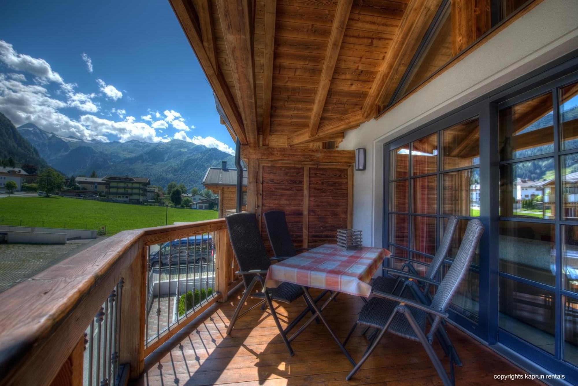 Kaprun Mountain Resort by Kaprun Rentals Ruang foto