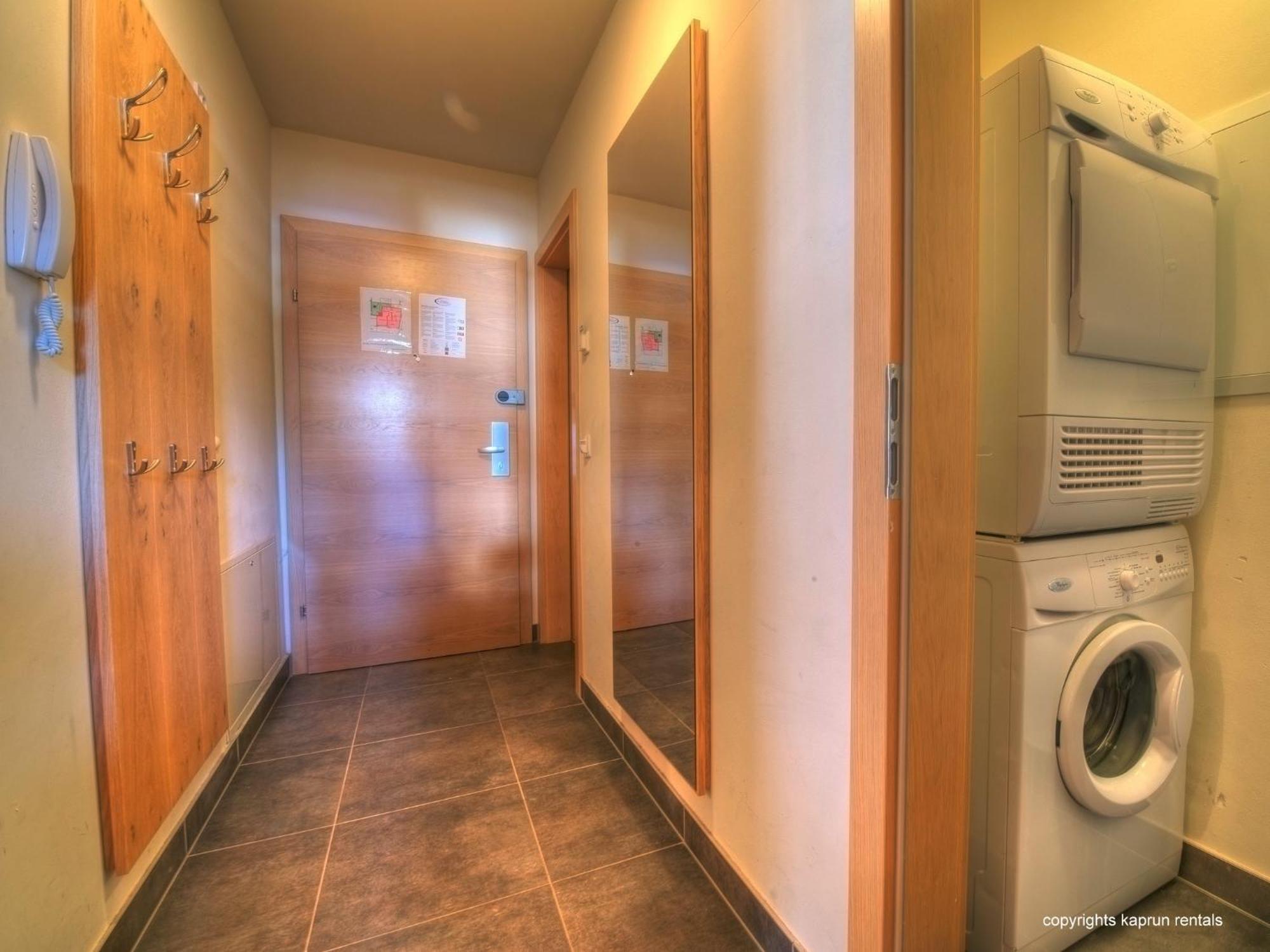 Kaprun Mountain Resort by Kaprun Rentals Ruang foto